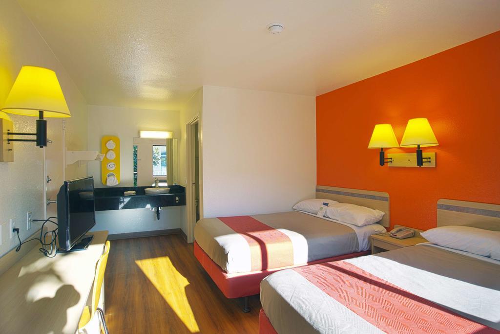 North Charleston Lodge Eksteriør bilde